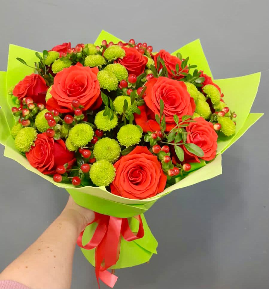 Букет цветов из: Хризантемы и Розы в Ямном