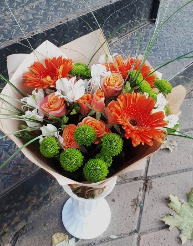 Букет цветов из: Герберы, Хризантемы, Альстромерии и Розы в Ямном