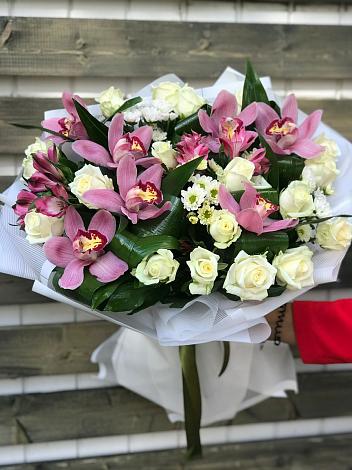 Букет цветов из: Розы и Хризантемы в Ямном