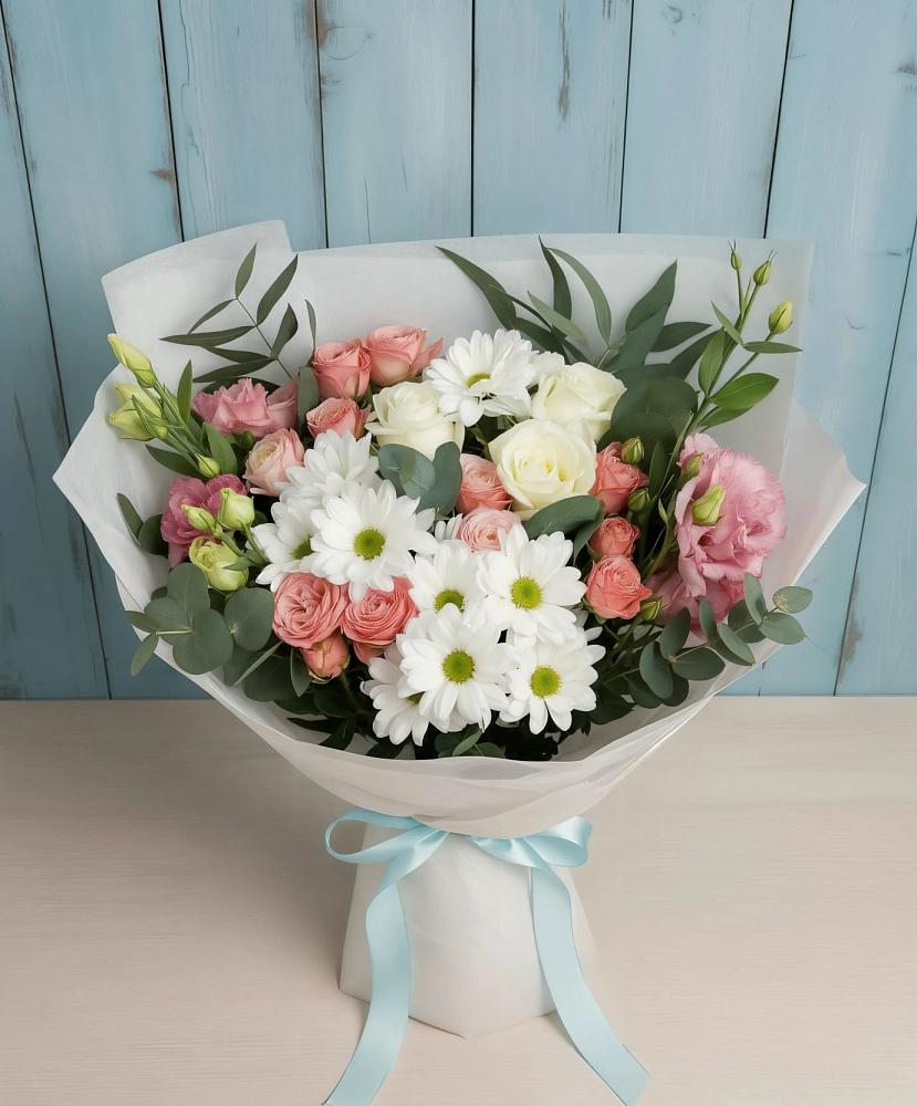 Букет цветов из: Розы, Лизиантусы и Хризантемы в Ямном
