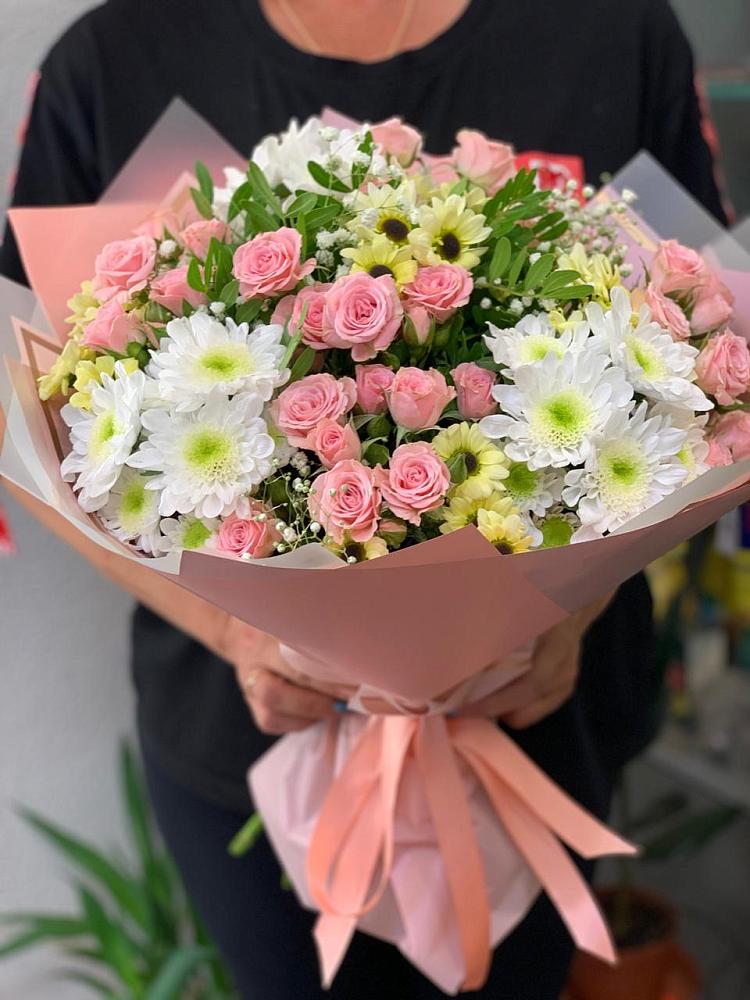 Букет цветов из: Розы и Хризантемы в Ямном