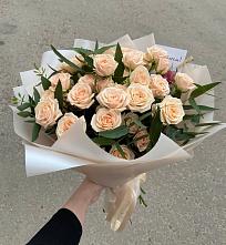 Букет Кремовые розы Латте в Ямном