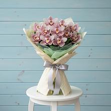 Букет цветов из:  Орхидеи и Розы в Ямном