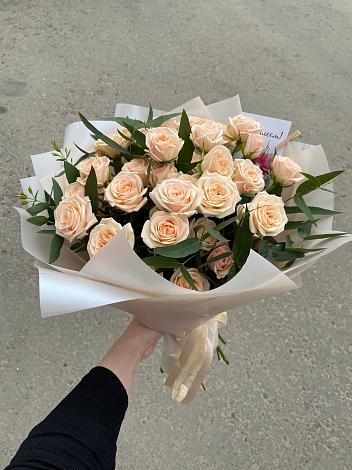 Букет Кремовые розы Латте в Ямном