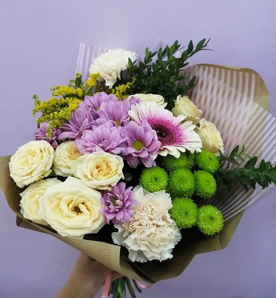 Букет цветов из: Хризантемы, Розы, Гвоздики и Герберы в Ямном