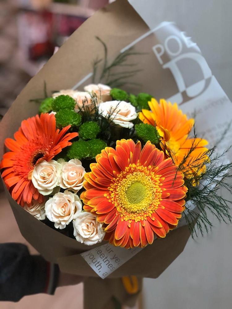 Букет цветов из: Герберы, Хризантемы и Розы в Ямном